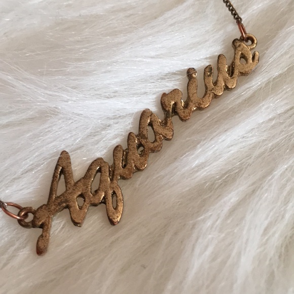 Gold Tone Aquarius Necklace w Adjustable Chain - Picture 3 of 3